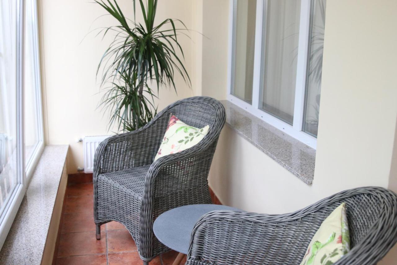 Orient Apartmanhaz Егер Екстериор снимка