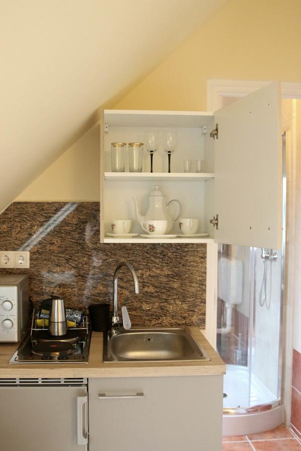 Orient Apartmanhaz Егер Екстериор снимка